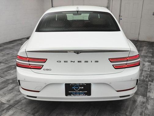 2024 Genesis Electrified G80 Advanced