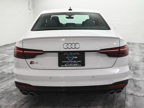 2022 Audi S4 3.0T Prestige