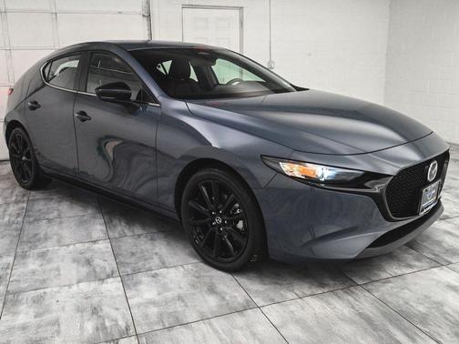 2024 Mazda Mazda3 2.5 S Carbon Edition