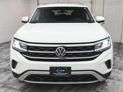 2022 Volkswagen Atlas Cross Sport 3.6L V6 SE w/Technology