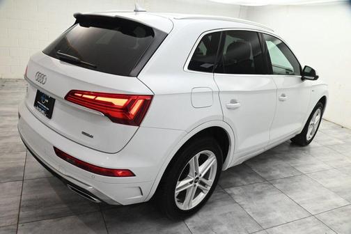 2022 Audi Q5 e 55 S line quattro Premium