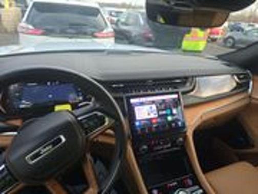 2022 Jeep Grand Cherokee 4xe Summit