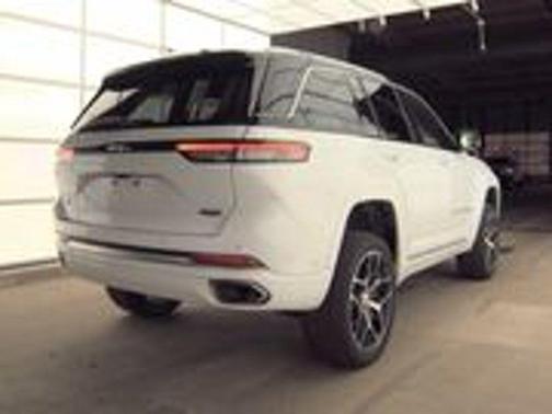 2022 Jeep Grand Cherokee 4xe Summit