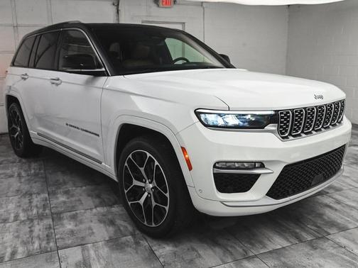 2022 Jeep Grand Cherokee 4xe Summit