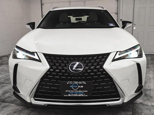 2019 Lexus UX 250h Base