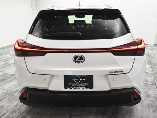 2019 Lexus UX 250h Base