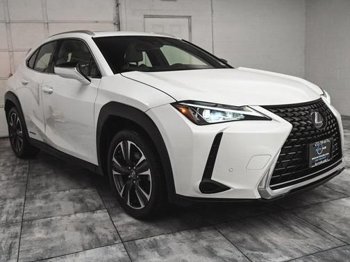 2019 Lexus UX 250h Base