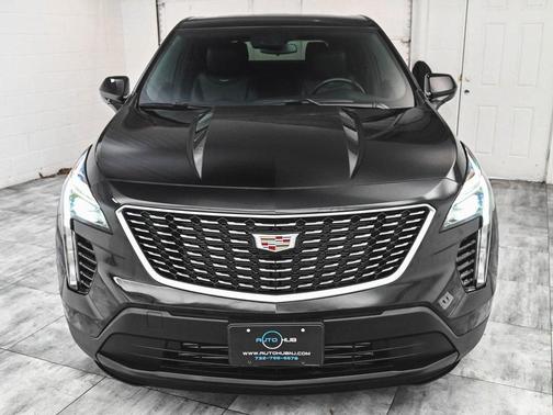 2023 Cadillac XT4 Luxury