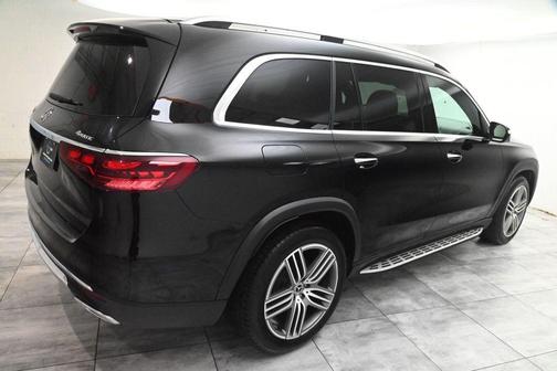 2024 Mercedes-Benz GLS 450 4MATIC