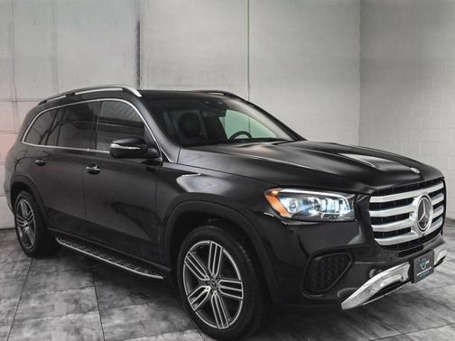 2024 Mercedes-Benz GLS 450 4MATIC