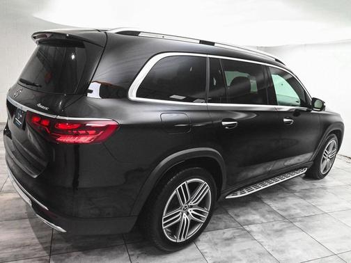 2024 Mercedes-Benz GLS 450 4MATIC