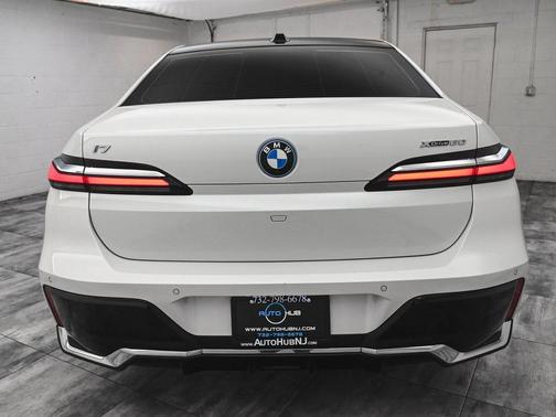 2023 BMW i7 xDrive60