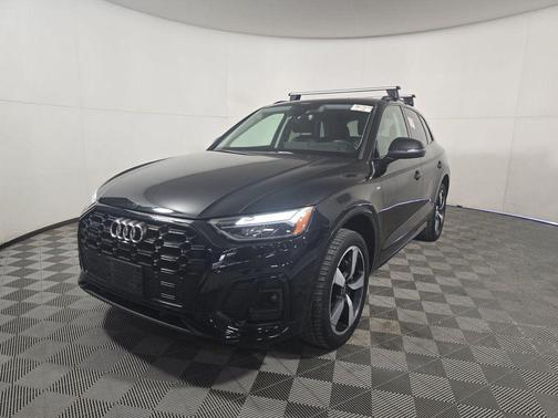 2022 Audi Q5 45 S line Premium Plus