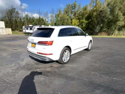 2020 Audi Q7 55 Premium Plus