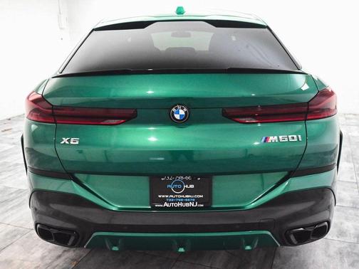 2024 BMW X6 M60i