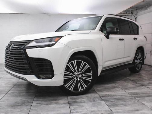2022 Lexus LX 600 Luxury