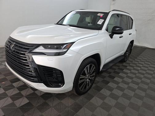 2022 Lexus LX 600 Luxury