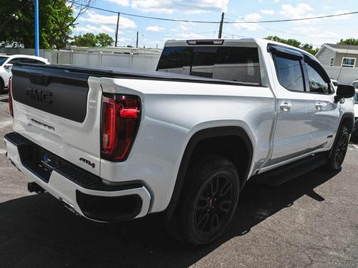 2022 GMC Sierra 1500 AT4