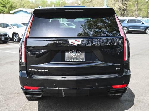 2022 Cadillac Escalade ESV Sport