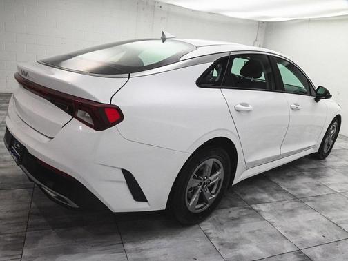 2023 Kia K5 LXS