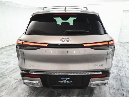 2022 INFINITI QX60 SENSORY