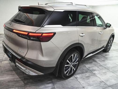 2022 INFINITI QX60 SENSORY