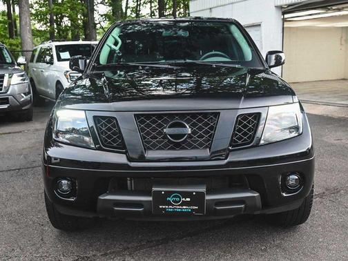 2021 Nissan Frontier SV