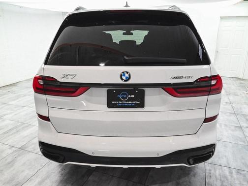2022 BMW X7 xDrive40i