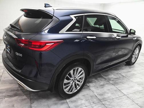 2023 INFINITI QX50 Luxe