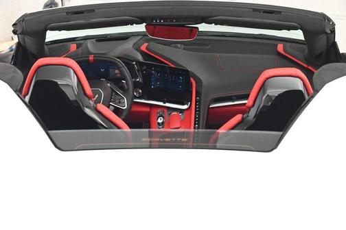 Arctic White 2024 Chevrolet Corvette Stingray w/3LT