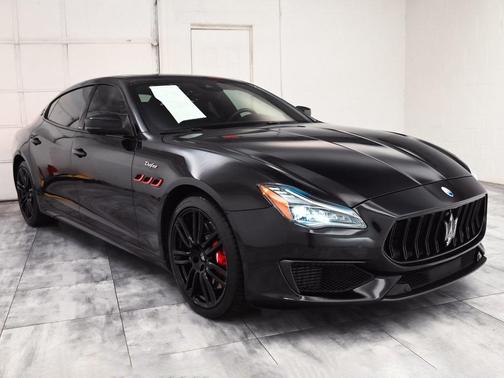 2021 Maserati Quattroporte Trofeo
