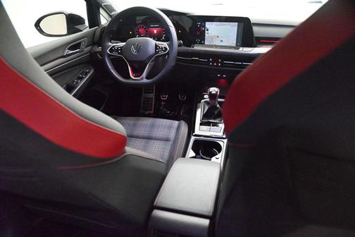 2024 Volkswagen Golf GTI 2.0T 380 SE