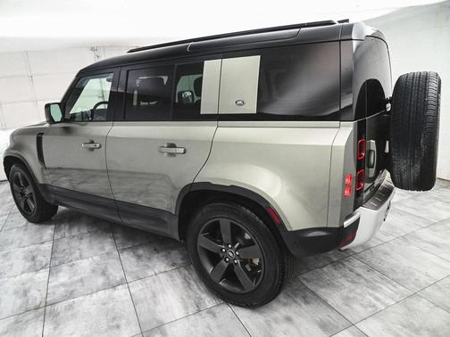 2020 Land Rover Defender 110 HSE