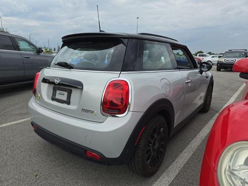 2022 MINI SE Hardtop Cooper