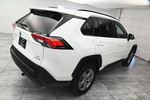 2024 Toyota RAV4 Hybrid LE