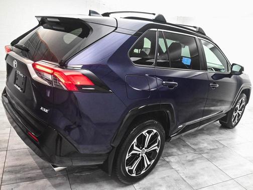 2022 Toyota RAV4 Prime XSE