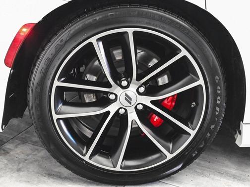 2017 Dodge Charger R/T 392