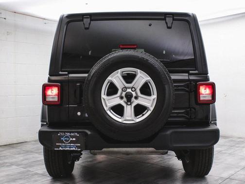 2018 Jeep Wrangler Sport