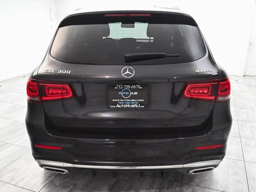 2022 Mercedes-Benz GLC 300 Base 4MATIC