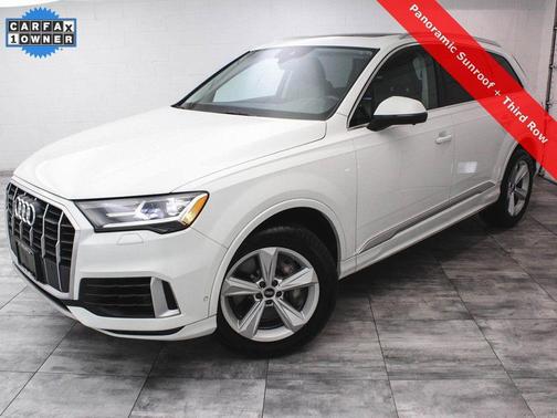 2022 Audi Q7 45 Premium