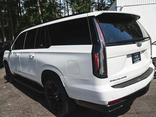 2021 Cadillac Escalade ESV Sport