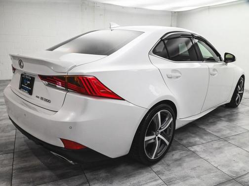 2020 Lexus IS 300 Base