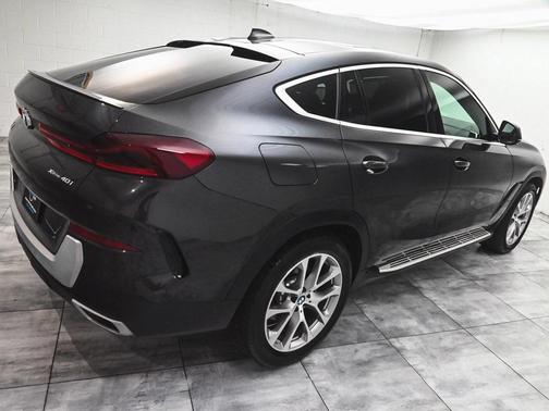 2022 BMW X6 xDrive40i