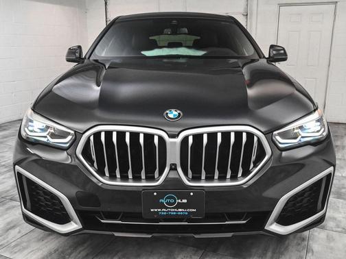 2022 BMW X6 xDrive40i