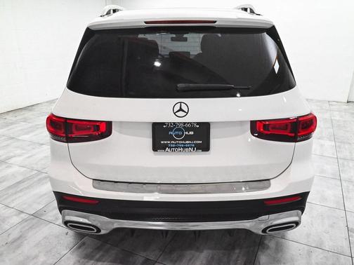 2022 Mercedes-Benz GLB 250 Base 4MATIC