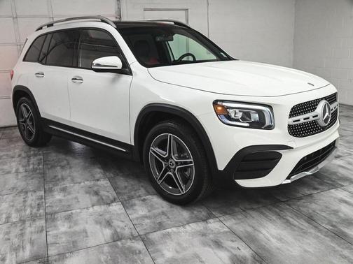 2022 Mercedes-Benz GLB 250 Base 4MATIC