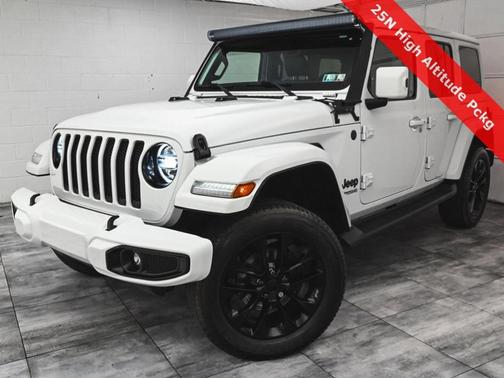 2021 Jeep Wrangler Unlimited Sahara Altitude