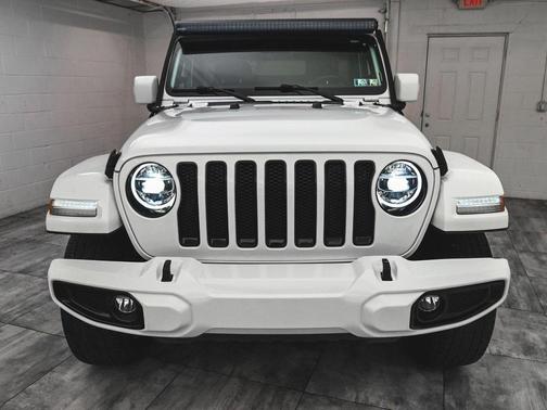 2021 Jeep Wrangler Unlimited Sahara Altitude