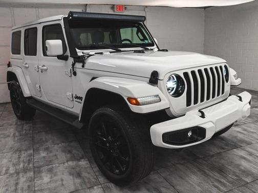2021 Jeep Wrangler Unlimited Sahara Altitude