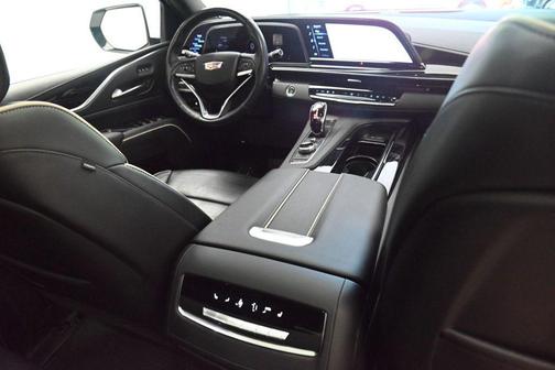 2022 Cadillac Escalade Sport